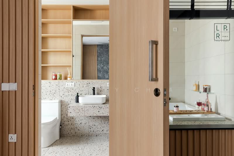 Semi-Detached House for Sale in Denai Alam (Shah Alam) - Shirley Chua - Bathroom - PropertyGuru.com.my