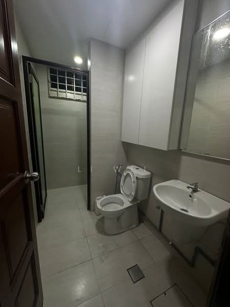 2-storey Terraced House for Rent in Kempas (Johor Bahru) - Li Wei - Bathroom - PropertyGuru.com.my