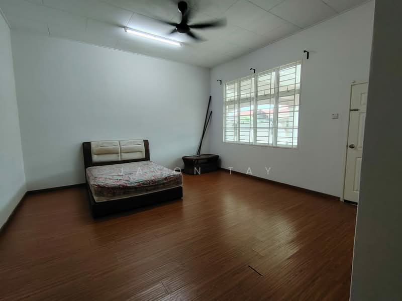 2-storey Terraced House for Sale in Taman Krubong Utama (Krubong) - Jason Tay - Bedroom - PropertyGuru.com.my