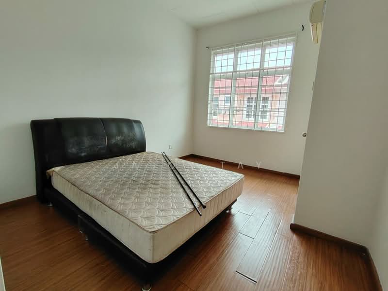2-storey Terraced House for Sale in Taman Krubong Utama (Krubong) - Jason Tay - Bedroom - PropertyGuru.com.my