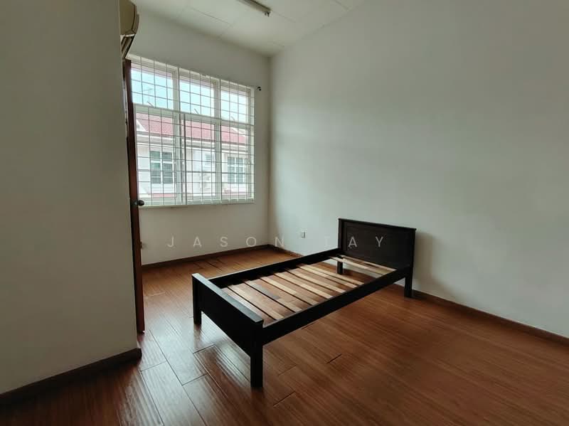 2-storey Terraced House for Sale in Taman Krubong Utama (Krubong) - Jason Tay - Bedroom - PropertyGuru.com.my