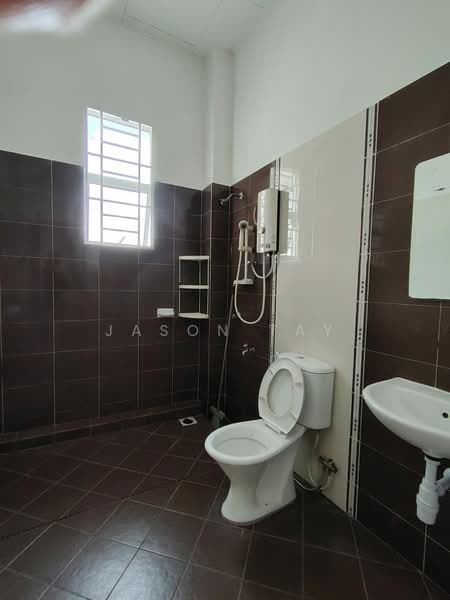 2-storey Terraced House for Sale in Taman Krubong Utama (Krubong) - Jason Tay - Bathroom - PropertyGuru.com.my