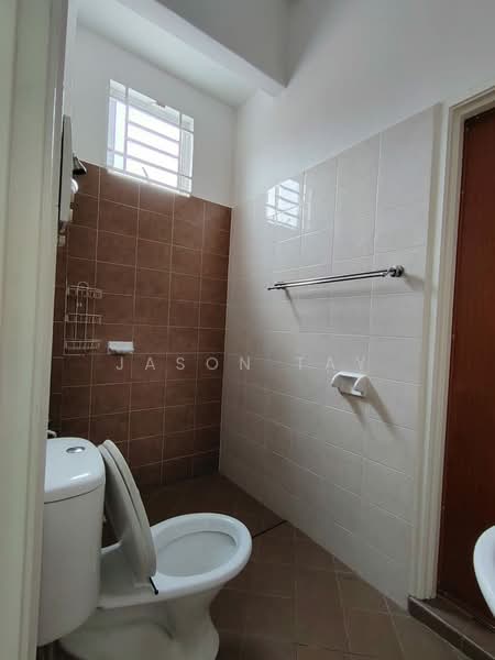 2-storey Terraced House for Sale in Taman Krubong Utama (Krubong) - Jason Tay - Bathroom - PropertyGuru.com.my