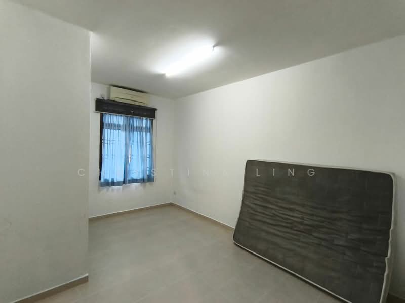 2-storey Terraced House for Rent in Taman Nusa Bestari 2 (Iskandar Puteri (Nusajaya)) - Christina Ling - Bedroom - PropertyGuru.com.my