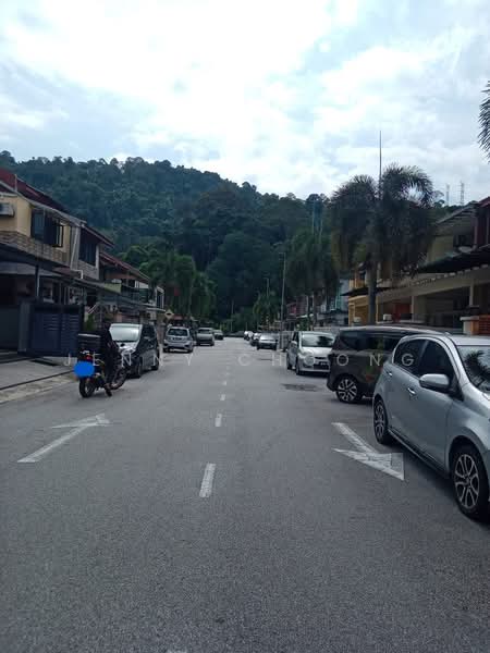 2-storey Terraced House for Sale in Mahkota Cheras (Cheras) - Jenny Choong - Exterior - PropertyGuru.com.my