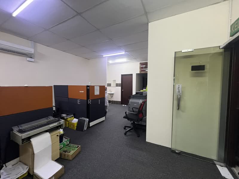 Shop for Sale in Kajang (Selangor) - Eric Tan - Interior - PropertyGuru.com.my