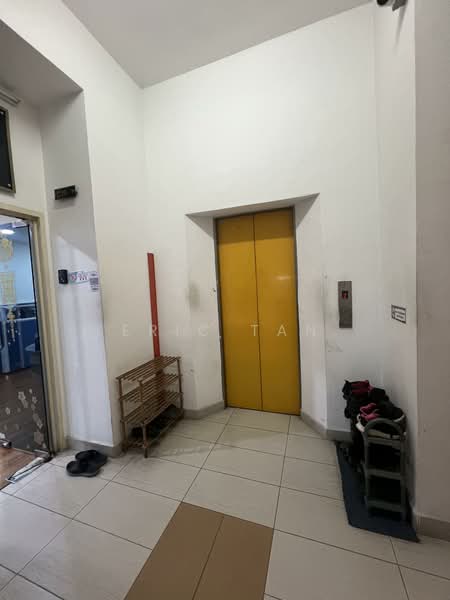 Shop for Sale in Kajang (Selangor) - Eric Tan - Corridor - PropertyGuru.com.my