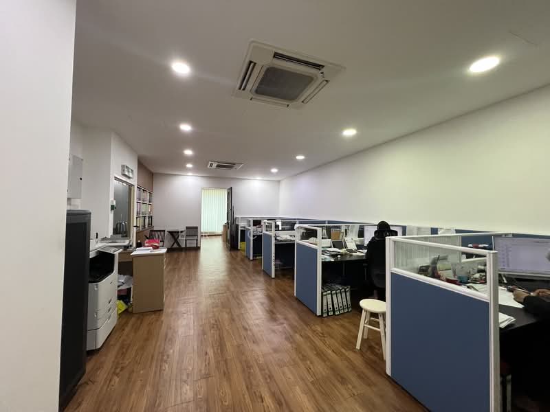 Shop for Sale in Kajang (Selangor) - Eric Tan - Interior - PropertyGuru.com.my