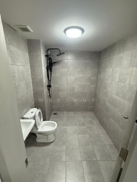 Servis Apartment untuk Disewa di One Equine - Why Why - Bathroom - PropertyGuru.com.my