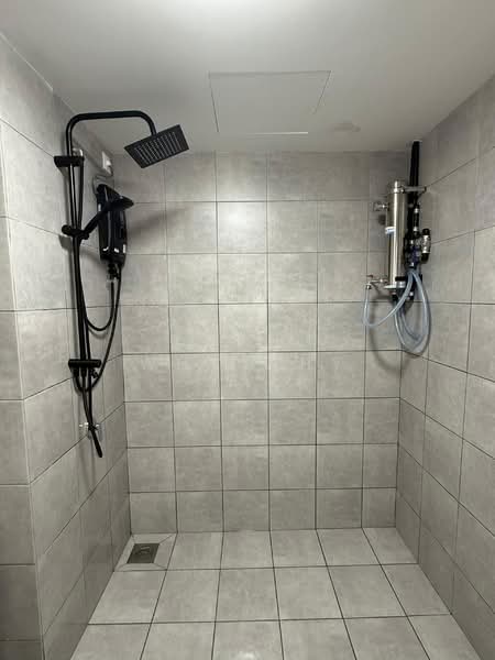 Servis Apartment untuk Disewa di One Equine - Why Why - Bathroom - PropertyGuru.com.my