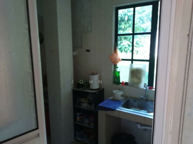 Bungalow for Sale in College Heights Garden Resort (Setul) - John . - Kitchen - PropertyGuru.com.my
