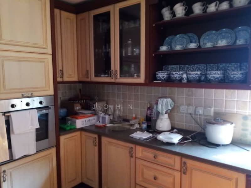 Bungalow for Sale in College Heights Garden Resort (Setul) - John . - Kitchen - PropertyGuru.com.my