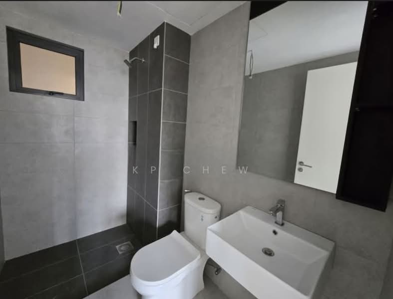 Service Residence for Sale at D'Clover Residences - KP Chew - Bathroom - PropertyGuru.com.my