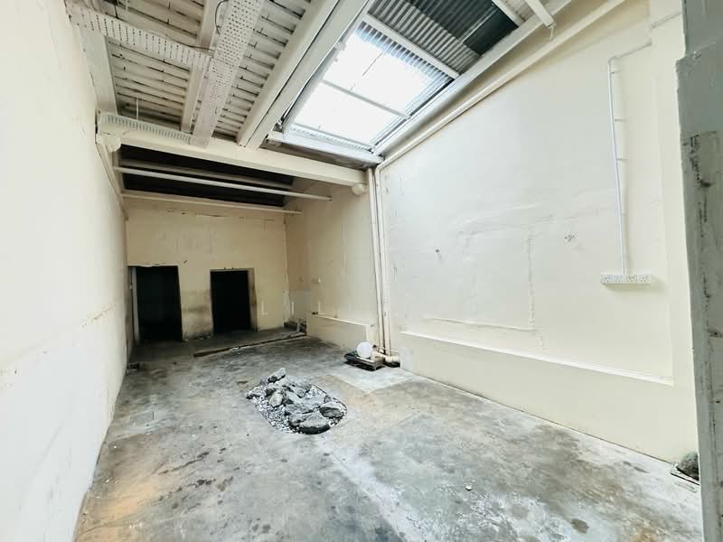 Shop / Office for Rent in Chinatown (George Town) - Lilly . - Interior - PropertyGuru.com.my