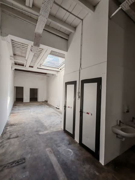 Shop / Office for Rent in Chinatown (George Town) - Lilly . - Interior - PropertyGuru.com.my