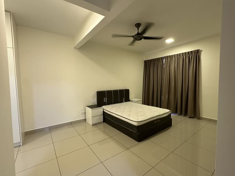 Pangsapuri untuk Disewa di Austin Suites (Permata Austin) - Mr Lu - Bedroom - PropertyGuru.com.my