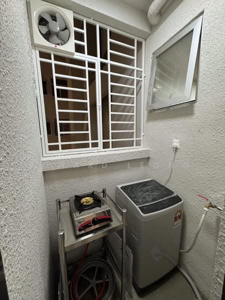 Pangsapuri untuk Disewa di Vista Danau Kota - Edward Leong - Balcony - PropertyGuru.com.my