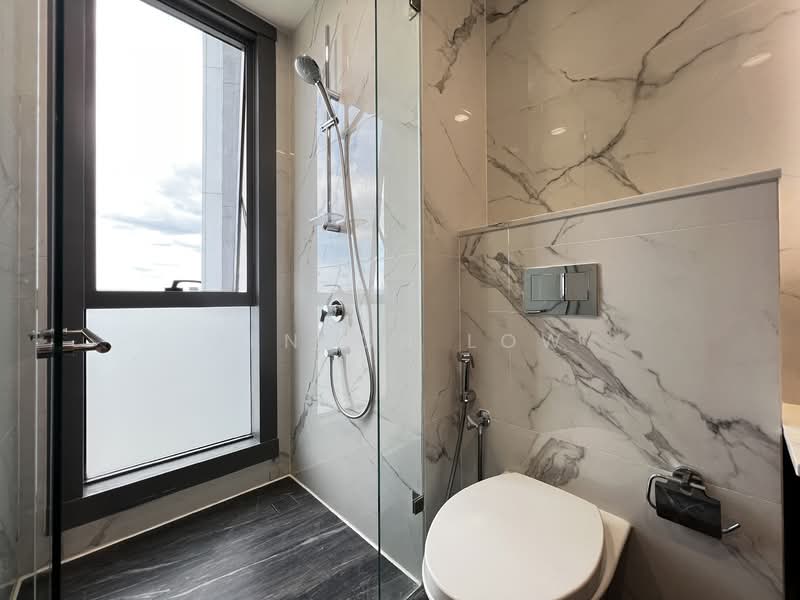 Servis Apartment untuk Disewa di Core Residence @ TRX - Jenson Low - Bathroom - PropertyGuru.com.my