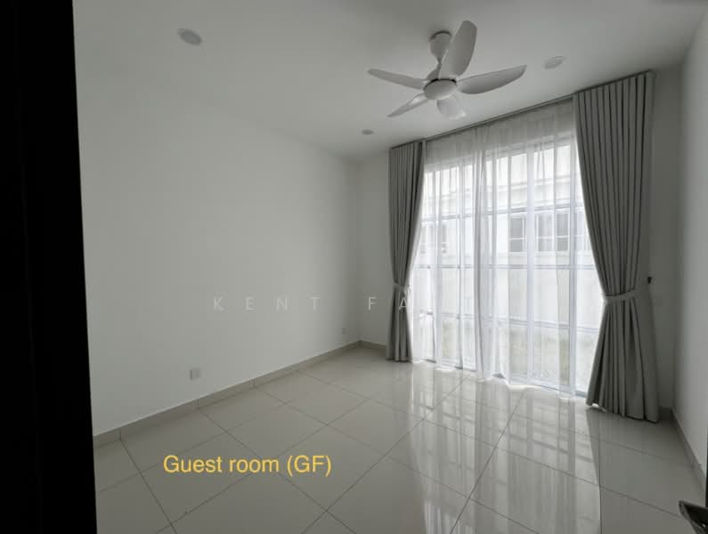Rumah Berkembar untuk Dijual di Eco Majestic (Semenyih) - Kent Fatt - Bedroom - PropertyGuru.com.my