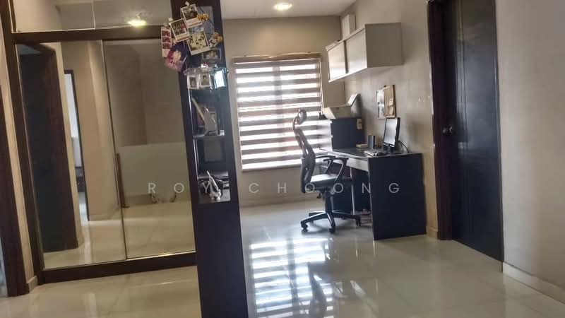 Rumah Berkembar untuk Dijual di Seri Kembangan (Selangor) - Roy Choong - Study - PropertyGuru.com.my