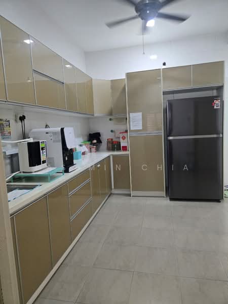 Rumah Teres 3 Tingkat untuk Dijual di Taman Fadason (Kepong) - Jasemin Chia - Kitchen - PropertyGuru.com.my