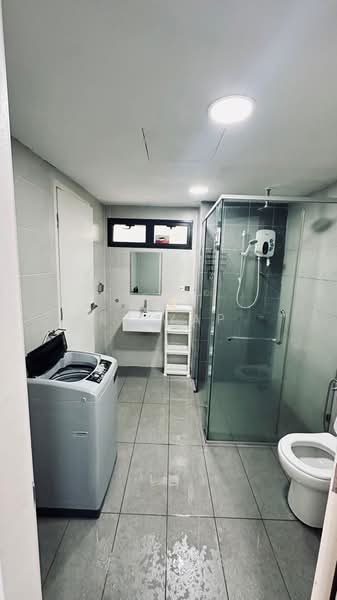 Servis Apartment untuk Disewa di Solstice @ Pan'gaea - KK Yap - Bathroom - PropertyGuru.com.my