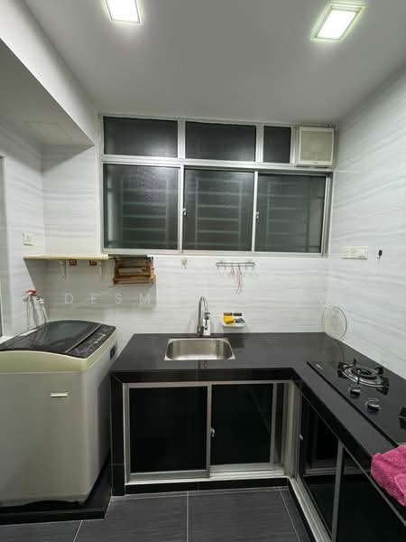 Service Residence for Rent at OUG Parklane - Desmond Low - Kitchen - PropertyGuru.com.my