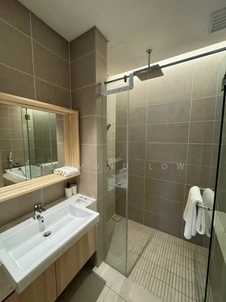 Servis Apartment untuk Disewa di Mitsui Serviced Suites - Desmond Low - Bathroom - PropertyGuru.com.my