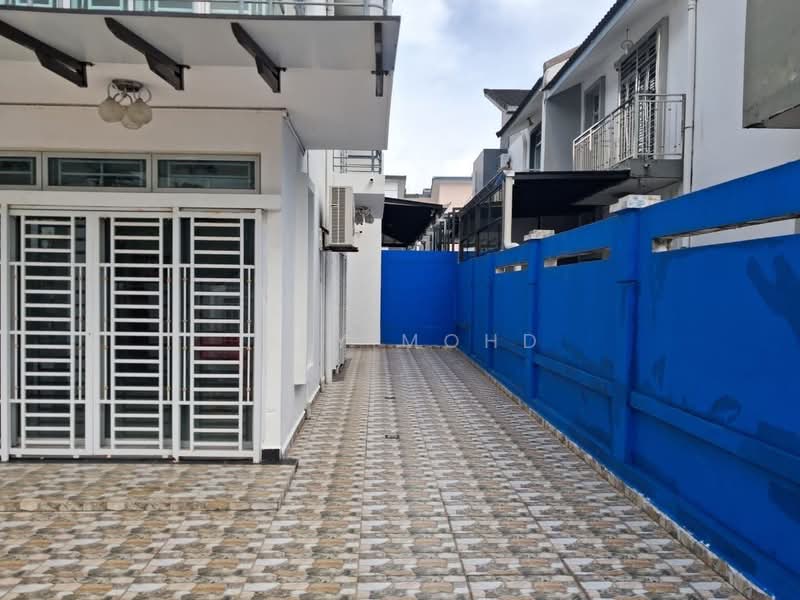 Rumah Banglo untuk Dijual di Taman Mutiara Rini (Skudai) - Lily Mohd - PropertyGuru.com.my