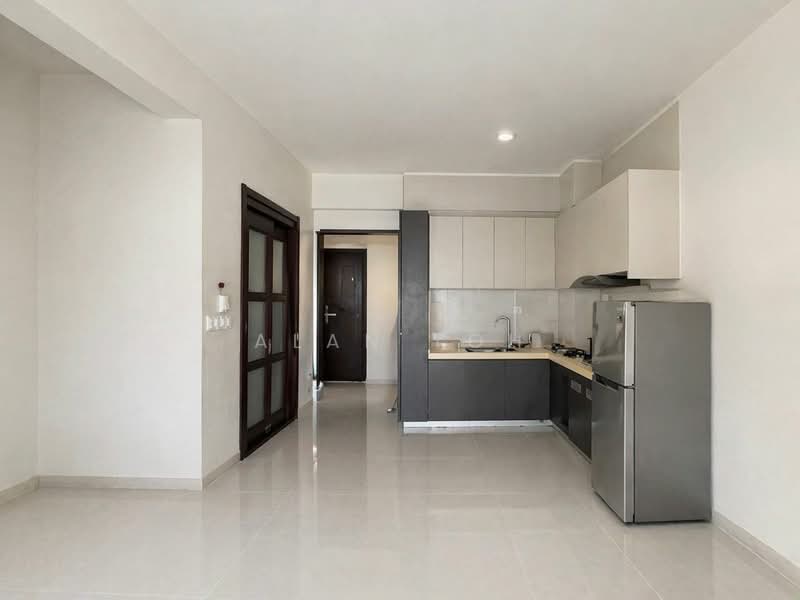 Condominium for Sale at Amberside @ Country Garden Danga Bay - Alan Toh - Kitchen - PropertyGuru.com.my