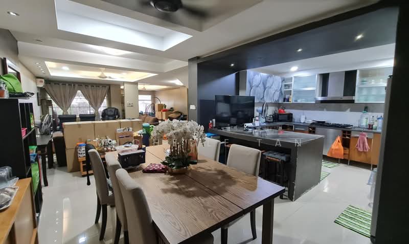 2-storey Terraced House for Sale in Seksyen 8 (Petaling Jaya) - Michelle Tan - Kitchen - PropertyGuru.com.my