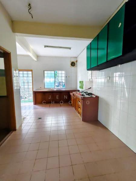 Rumah Teres 2-Tingkat untuk Dijual di Taman Saga (Ampang) - Jenny Choong - Kitchen - PropertyGuru.com.my