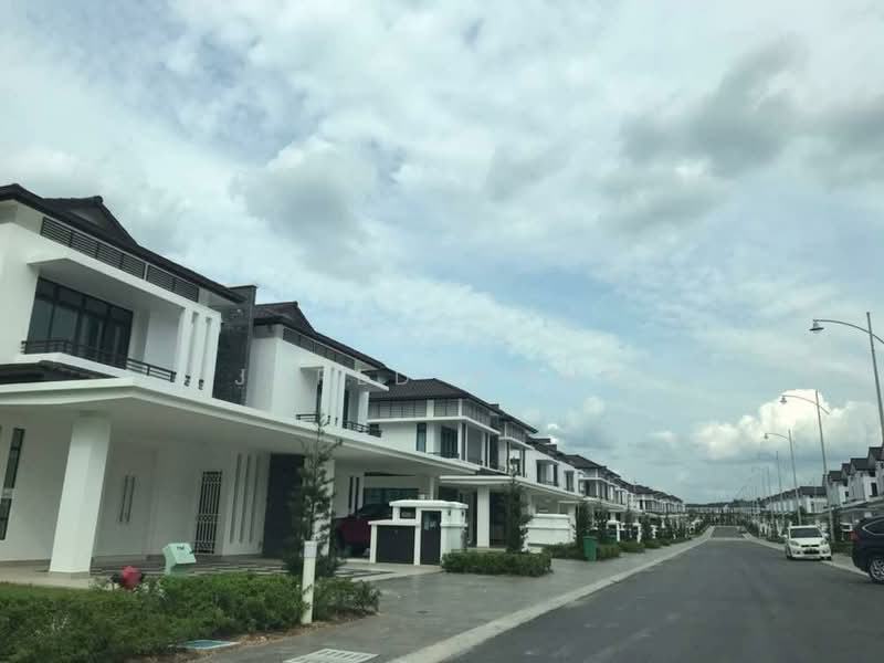 2-storey Terraced House for Sale in Semenyih (Selangor) - Jared Wong - Exterior - PropertyGuru.com.my