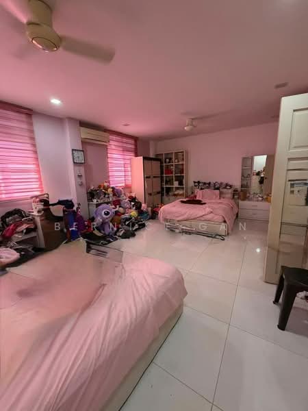 2-storey Terraced House for Sale in Taman Johor Jaya (Johor Bahru) - Bernice Gan - Bedroom - PropertyGuru.com.my