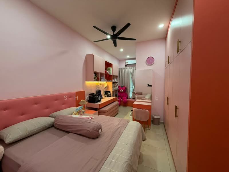 2-storey Terraced House for Sale in Bandar Seri Impian (Kluang) - Shanel Tee - Bedroom - PropertyGuru.com.my