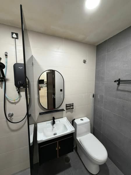 2-storey Terraced House for Sale in Bandar Seri Impian (Kluang) - Shanel Tee - Bathroom - PropertyGuru.com.my