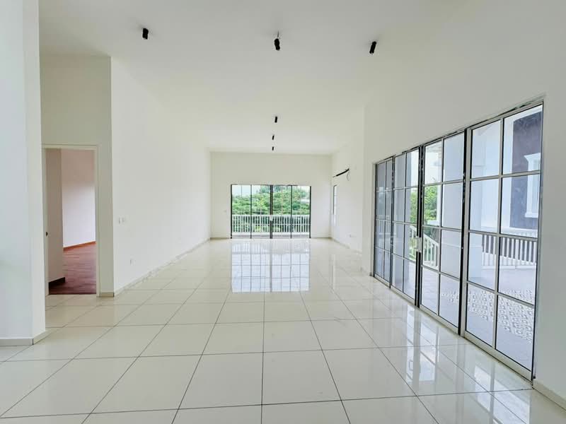 Bungalow for Sale in Semenyih (Selangor) - Jared Wong - Living Room - PropertyGuru.com.my