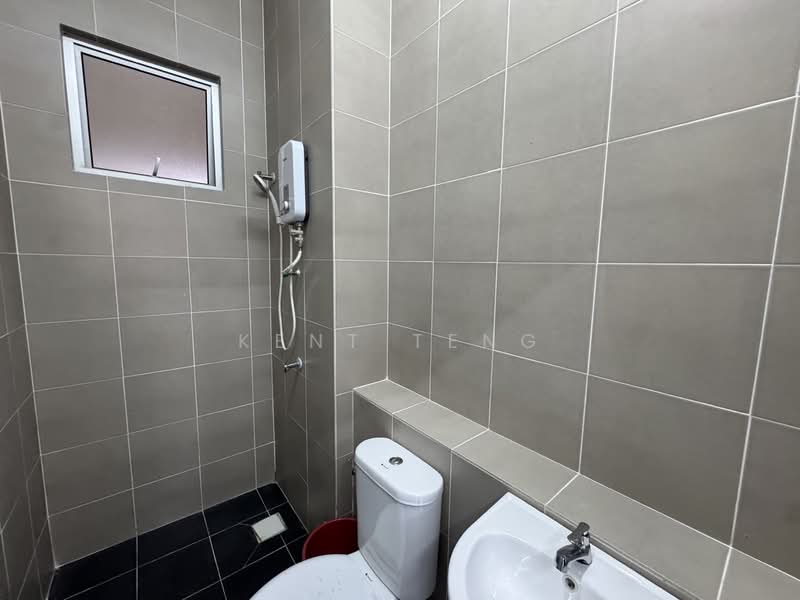 Pangsapuri untuk Disewa di Opal - Kent Teng - Bathroom - PropertyGuru.com.my
