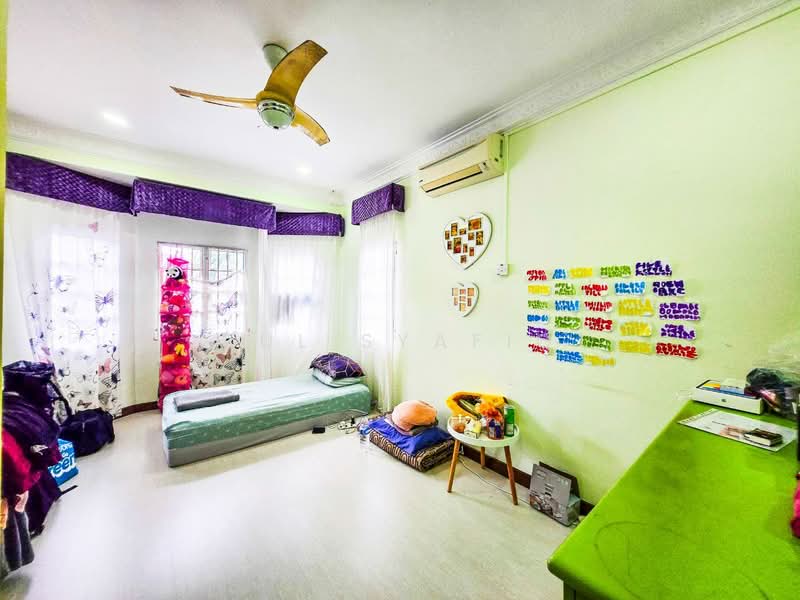 Bungalow for Sale in Ampang (Selangor) - Zul Syafiq - Bedroom - PropertyGuru.com.my
