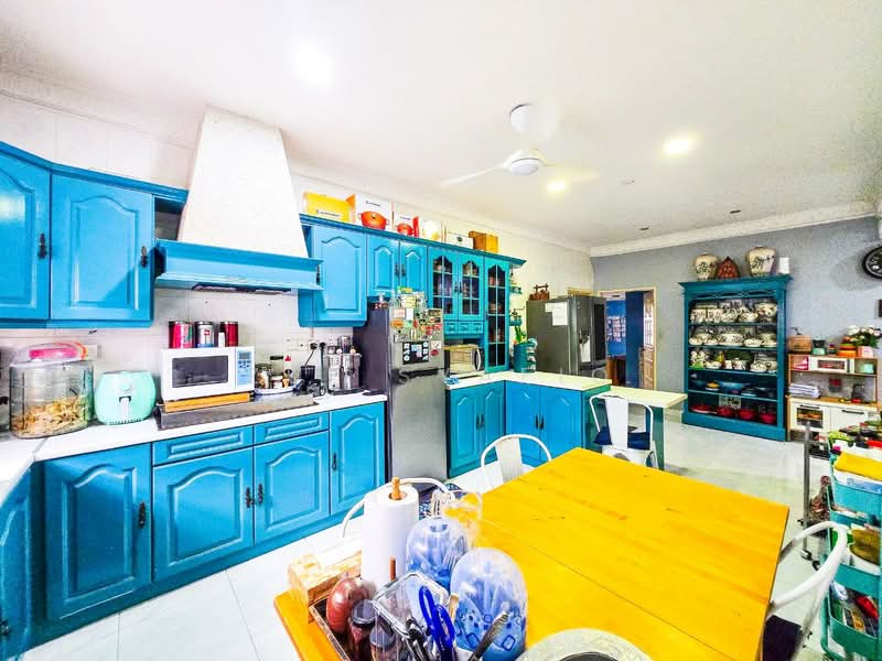 Bungalow for Sale in Ampang (Selangor) - Zul Syafiq - Kitchen - PropertyGuru.com.my