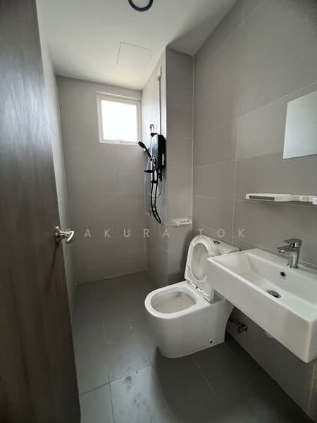 Servis Apartment untuk Disewa di TRELLIS RESIDENCES - Sakura Tok - Bathroom - PropertyGuru.com.my