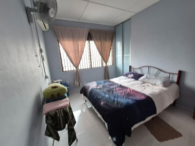 Rumah Teres 2 Tingkat untuk Dijual di Taman Johor Jaya (Johor Bahru) - Bernice Gan - Bedroom - PropertyGuru.com.my