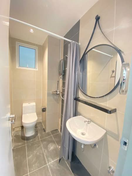 Servis Apartment untuk Disewa di Pinnacle Sri Petaling - Wan Hon Soh - Bathroom - PropertyGuru.com.my