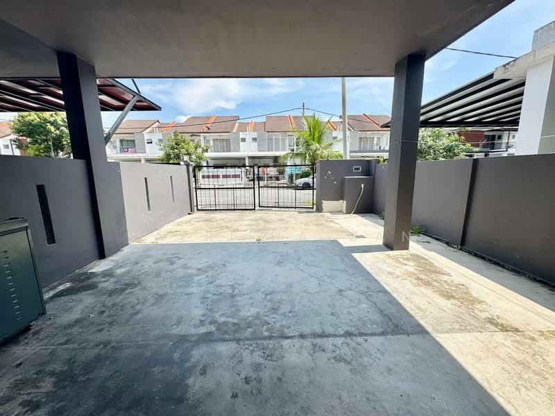 2-storey Terraced House for Sale in Alam Suria (Puncak Alam) - Nazri Hassan - Exterior - PropertyGuru.com.my