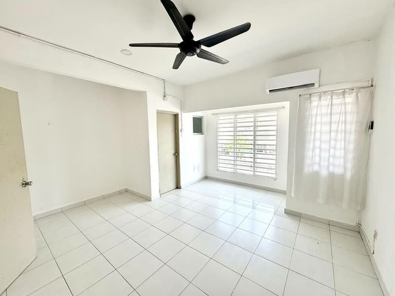 2-storey Terraced House for Sale in Alam Suria (Puncak Alam) - Nazri Hassan - Interior - PropertyGuru.com.my