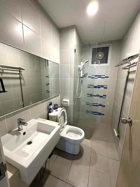 Kondominium untuk Disewa di i-Santorini - Gan Chun Kai - Bathroom - PropertyGuru.com.my
