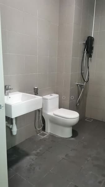 Service Residence for Rent at Verve Suites KL South - Lee Soo Bee - Bathroom - PropertyGuru.com.my