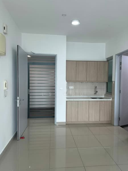 Servis Apartment untuk Disewa di Gaya Resort Homes - LS Chu - Kitchen - PropertyGuru.com.my