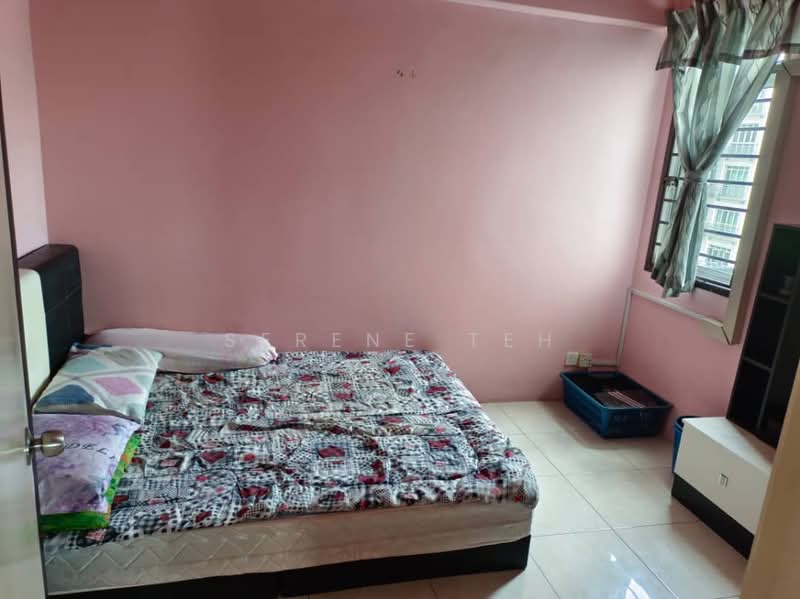 Pangsapuri untuk Dijual di Pulai View - Serene Teh - Bedroom - PropertyGuru.com.my