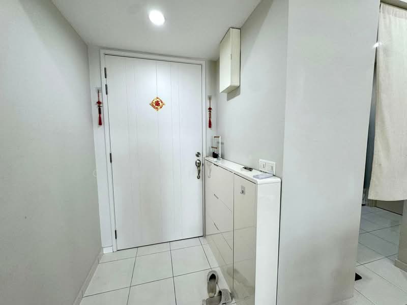 Kondominium untuk Disewa di i-Santorini - Gan Chun Kai - Entrance - PropertyGuru.com.my